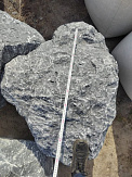 фото ГЛЫБЫ и СКАЛЬНИК (ландшафтный крупный диабаз, змеевик, гранит, яшма, кварц, песчаник)  купить в Армавире